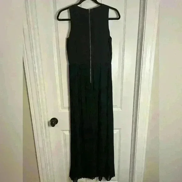 Sabine Maxi Dress - Picture 4 of 10